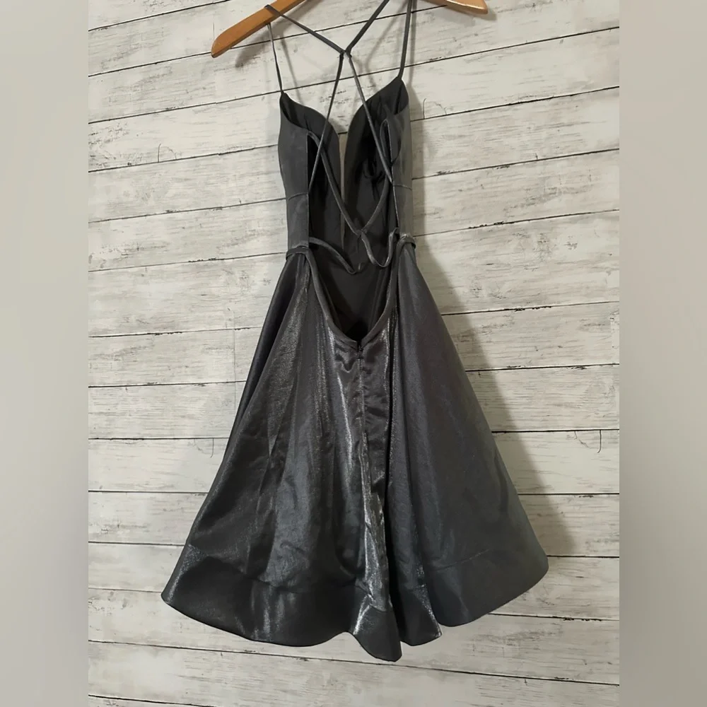 La Famme Dress Size 0 - Picture 6 of 9